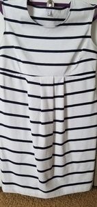Old Navy Stripe Maternity Dress